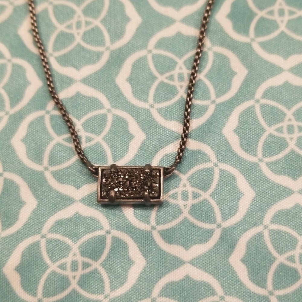 Kendra Scott Necklace